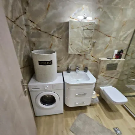 Apartman Agora Luxury Flat 2 *