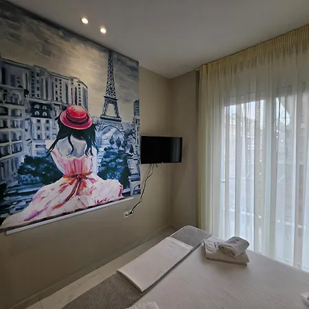 Apartman Agora Luxury Flat 2 *