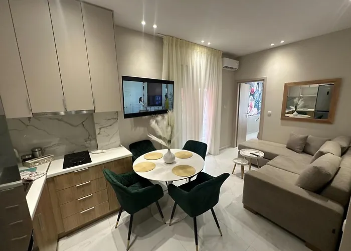 Agora Luxury Flat 2 Lutráki